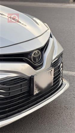 تۆیۆتا کامری